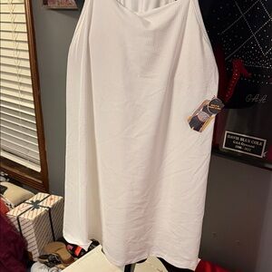 Women’s White Avia Sleeveless Romper-XXXL-size 22- Bra and shorts built in!!
